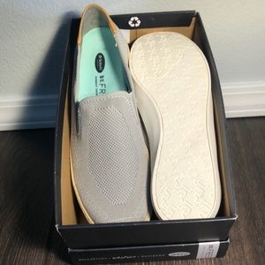 Dr. Scholl’s Madi Knit Loafer - light grey. Size 9